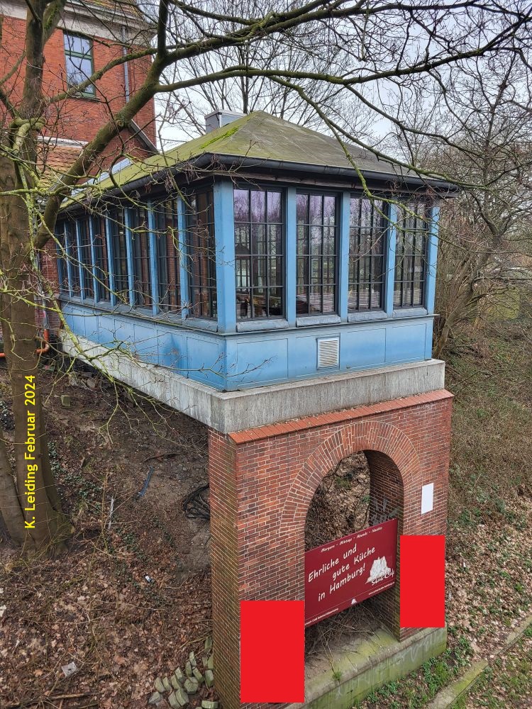 Der ehemalige Zugang zum S-Bahnsteig.