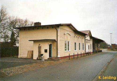 Bahnhofsgebude Hollenstedt.